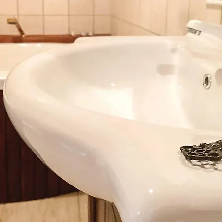 Four-bedroom Holiday In Nyaraló *